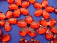 Koraliki - kwiatki 12 mm RUBINOWE